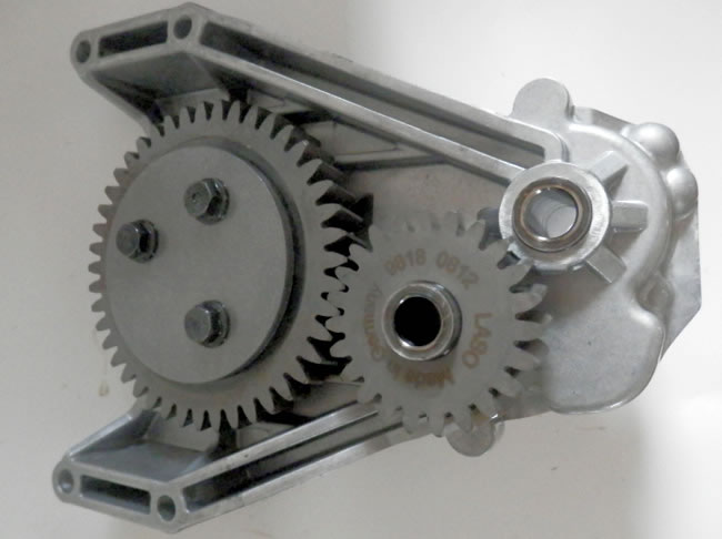 沃爾沃挖掘機配件機油泵